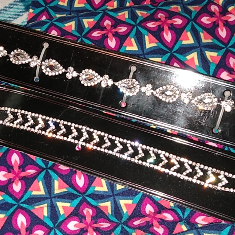 Jewelry - Picture 3 of 8